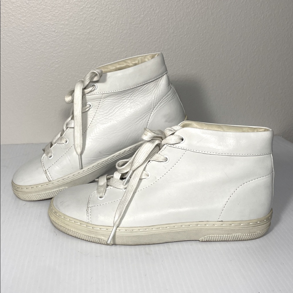 A.P.C. Ankle Sneakers EU 39 US 9 Lace Up Leather Round Toe Off White High Top
